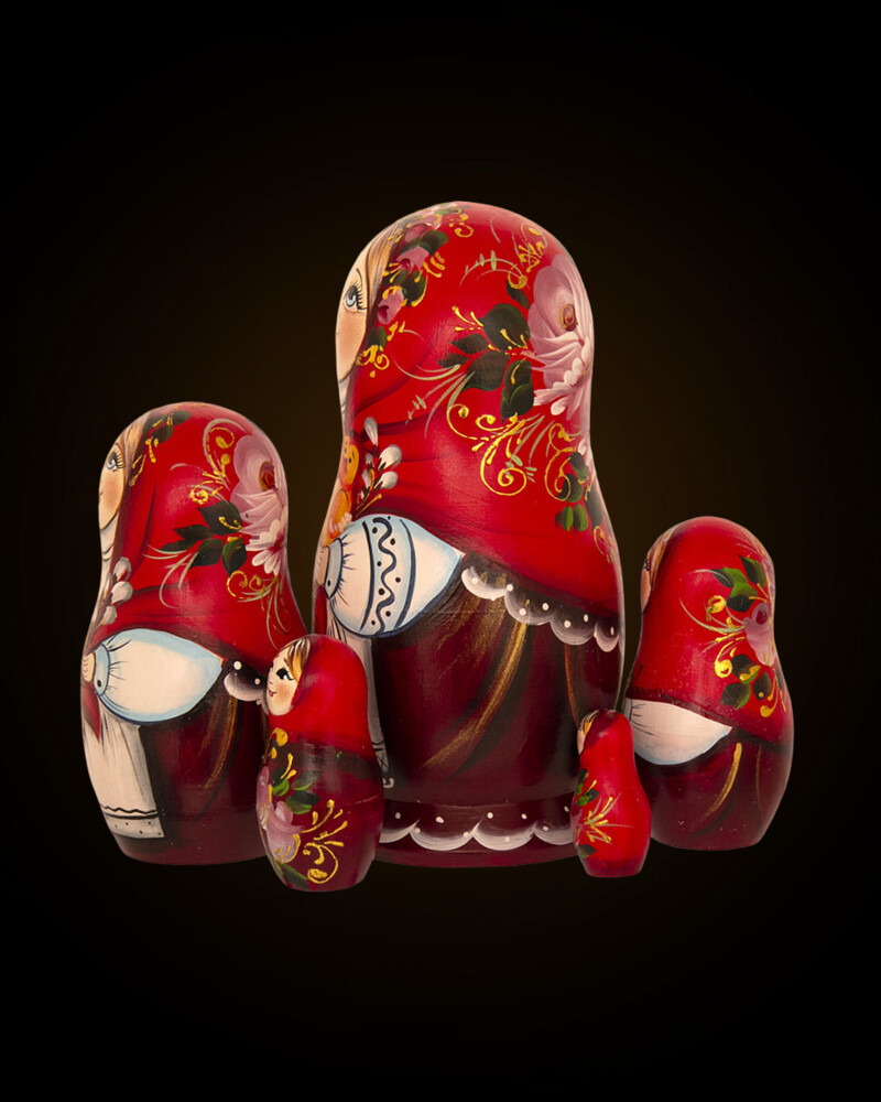 How to Spot a Handmade Matryoshka